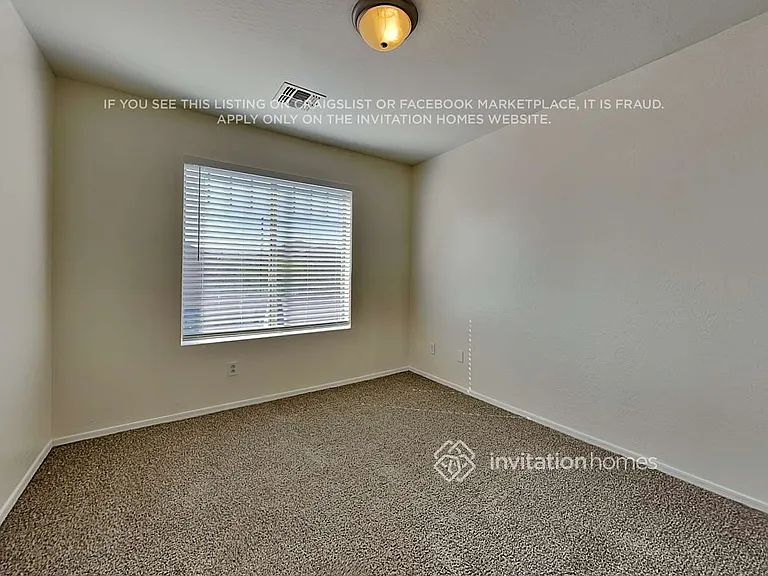 6805 N 130th Ave — Photo 10