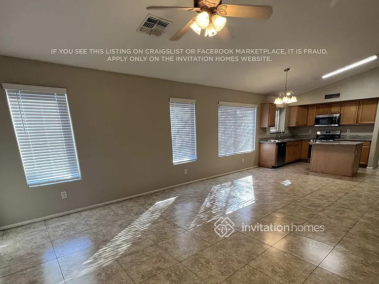 15966 W Latham St — Photo 3