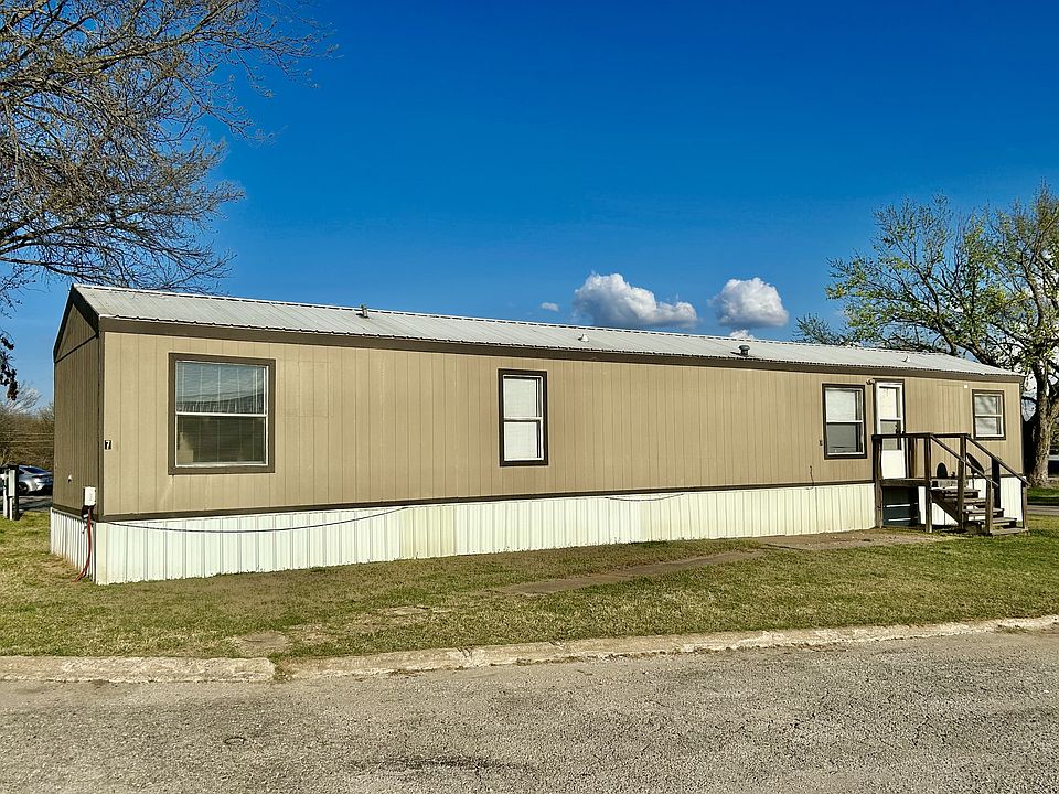 1st image of 16828 County Road 1525garden Oaks #7