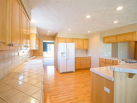 4th image of 4534 E North Glenngrae Ln