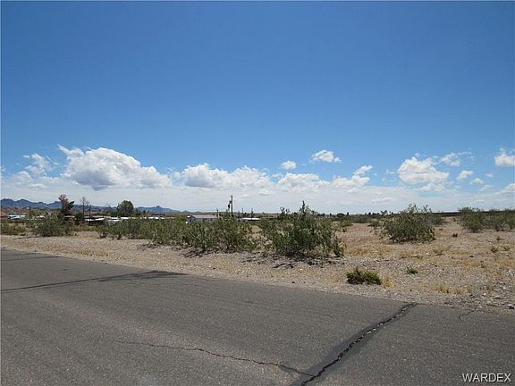 3rd image of 1270 Navajo Dr
