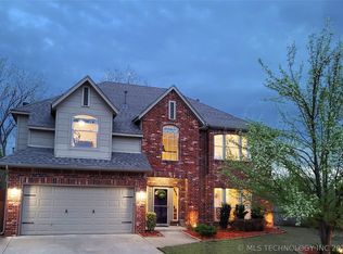 8695 N 125th East Ave, Owasso, OK 74055