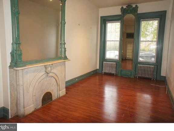 5th image of 741 Corinthian Ave Floor 1