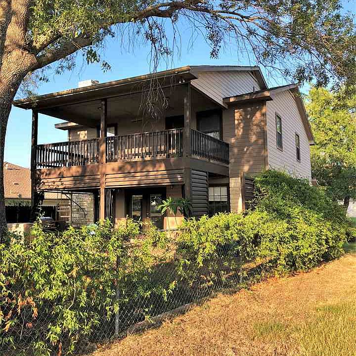 1st image of 108 Firestone Pl