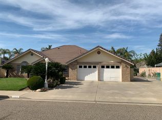 1184 Mill St, Selma, CA 93662