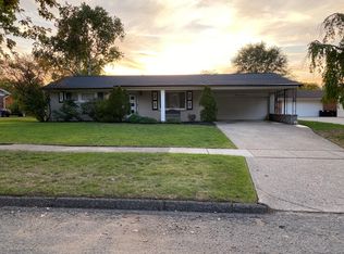 5975 Strathdon Way, Waterford, MI 48327