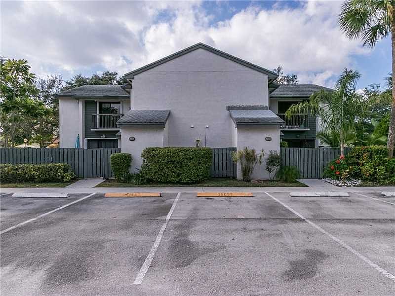 1st image of 3573 Cocoplum Cir #3487