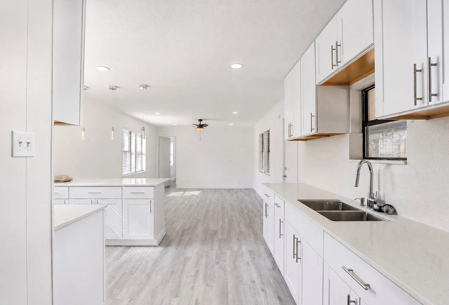 2 bed, 1120 sqft, $1,795 — Photo 1