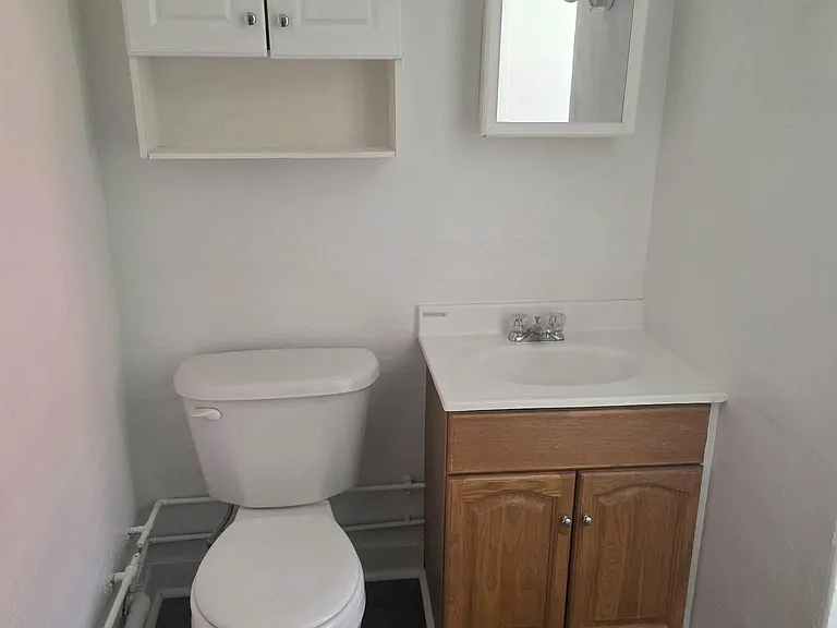 5 Reynolds Dr #2 — Photo 9