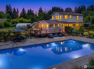 17424 107th Avenue SW, Vashon, WA 98070
