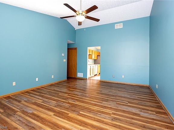 4th image of 1078 Mindy Ln Unit 1078