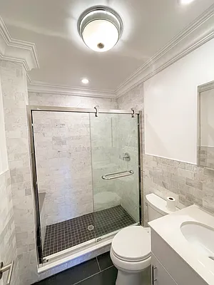 Rented by Francine Realty | media 8