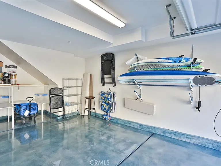 1529 Doheny Way — Photo 45