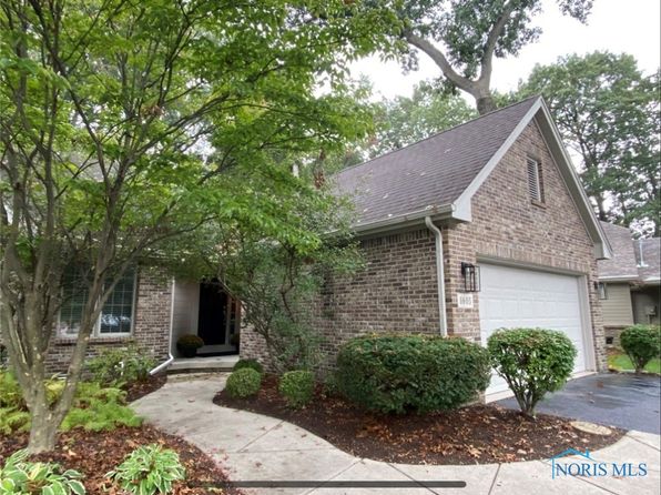 8605 Ponte Vedra Ct, Holland, OH 43528
