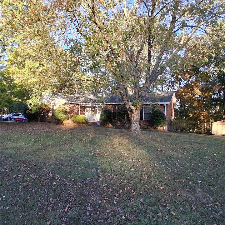 1st image of 352 View Ridge Dr