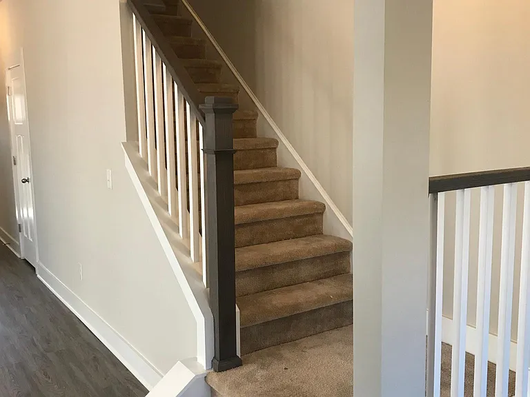 415 Hague Dr — Photo 8