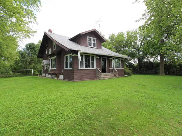 3523 W 2000th Rd N, Kankakee, IL 60901