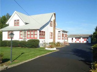 754 Webster Rd, Webster, NY 14580