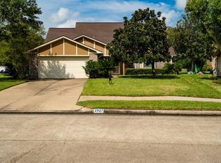 2927 Poplar Creek Ln, Pearland, TX 77584