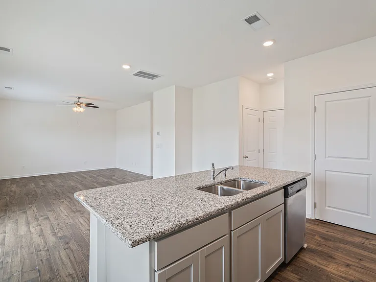 116 Kaley Ln — Photo 35