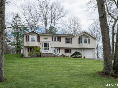 80 Perry Drive, New Milford, CT, 06776