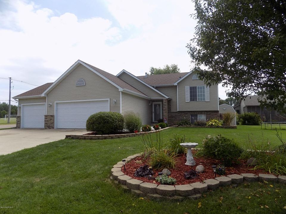 840 LANCER DR