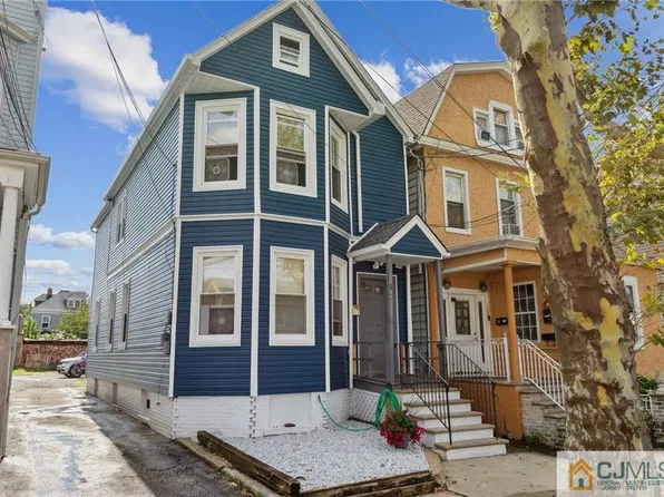 168 1st St, Perth Amboy, NJ 08861
