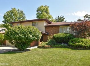 715 Violet Ln, Matteson, IL 60443