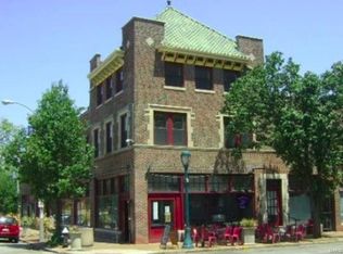 6233 Delmar Blvd APT 202, Saint Louis, MO 63130