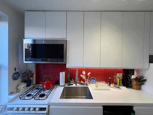 Rented by Compass | media 13