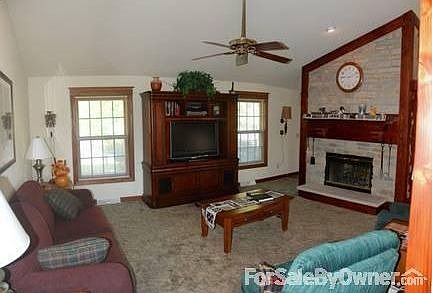 2nd image of 1480 Pamme Ct