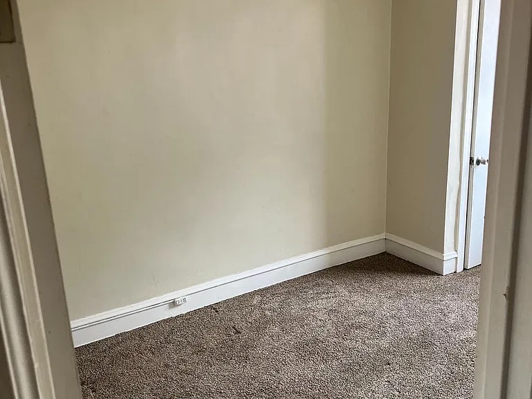 7147 Radbourne Rd — Photo 10