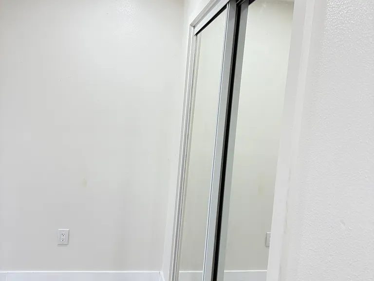 240 E 60th St #8 — Photo 13