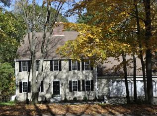 28 Ridge Rd, Newtown, CT 06470