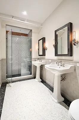 Rented by Compass | media 38