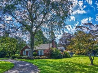 120 Oak Ridge Dr, Butler, PA 16002