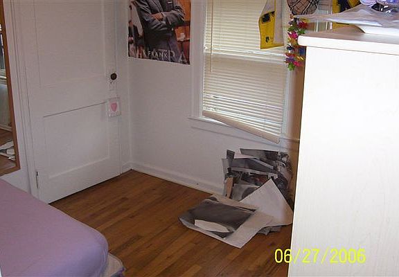 929 #4 - Bedroom