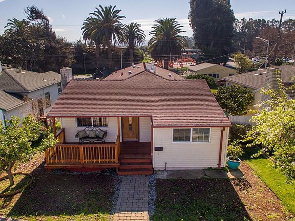5th image of 737 Circle Ct