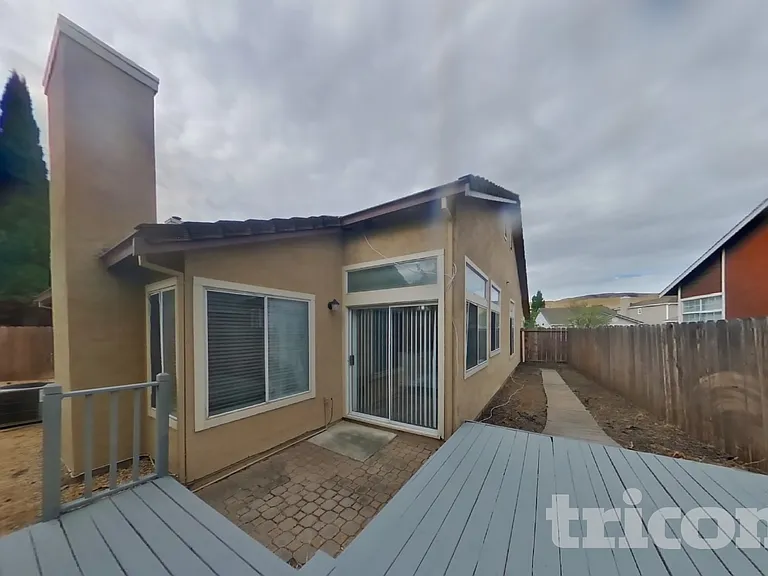 1436 Northwood Dr — Photo 15