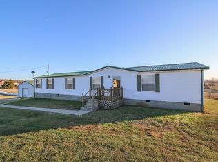 1090 E Harmons Ferry Rd, Utica, KY 42376