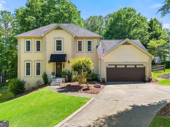 3977 Fox Glen Dr, Woodstock, GA 30189