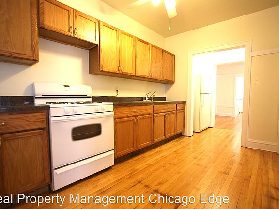 5th image of 6439 N Leavitt St APT 2N