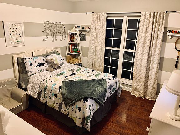 4th image of 601 Megan Ln