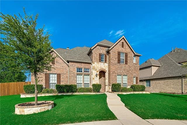 1st image of 11596 Geranium Dr