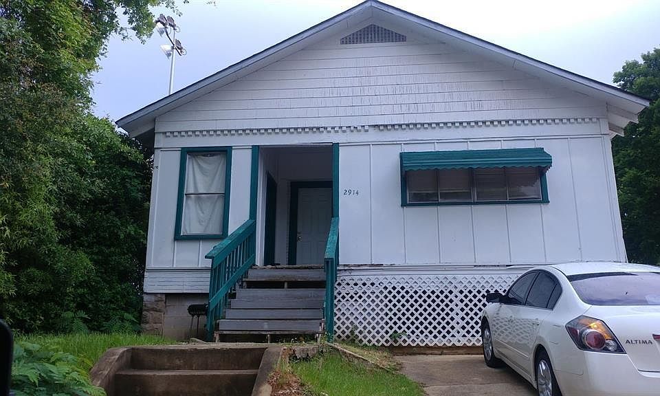 1st image of 2914 Lakeshore Dr