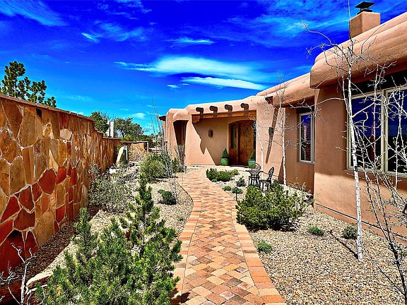 5th image of 3365 Monte Sereno Dr
