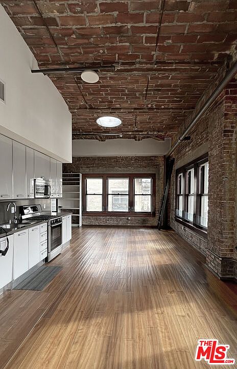 1st image of 460 S Spring St APT 1211