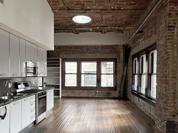 460 S Spring St APT 1211, Los Angeles, CA 90013