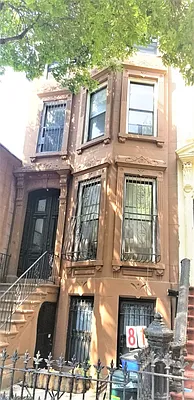 Rented by Virtual Real Estate | media 11