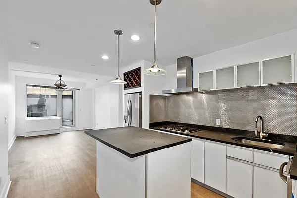 Rented by MiLL RE | media 20